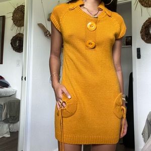 Sold via Instagram @jessieskinis